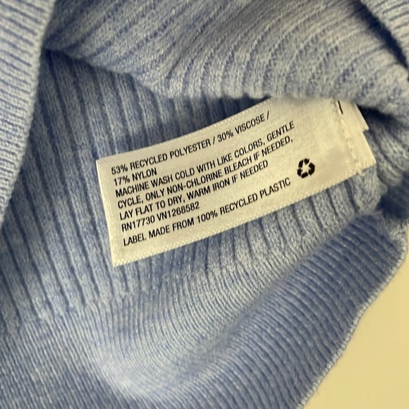 Periwinkle tank - Picture 2 of 3